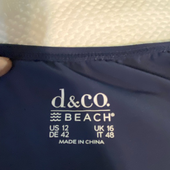 Denim & Co. Beach Twist V-Neck One Piece Swimsuit with Ruching Navy Regular 12 - Picture 7 of 7